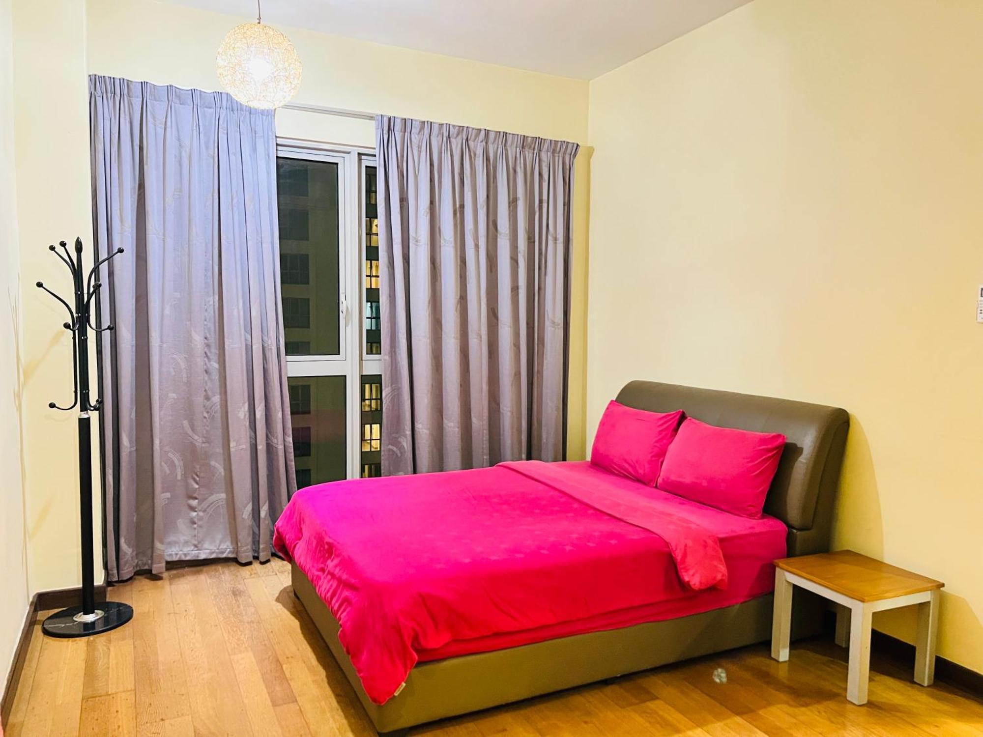Regalia Spritz Empire Hostel Куала-Лумпур Екстер'єр фото